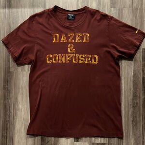 Vintage American Eagle 2000s Men’s Dazed & Confused Maroon T-Shirt small